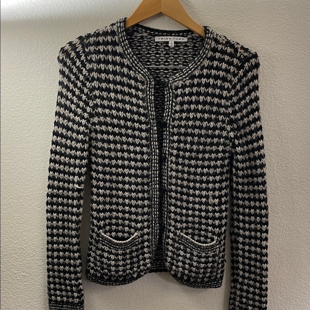 Tina Turk Black and White knit Cardigan 50% Alpaca Classic academia office S